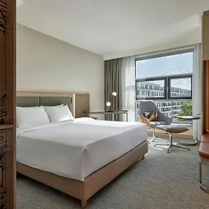 Courtyard By Marriott Center Berlino