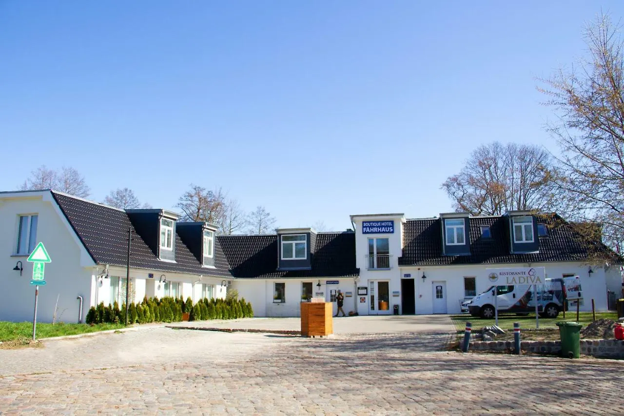Hotel Altes Faehrhaus Berlino 4*,